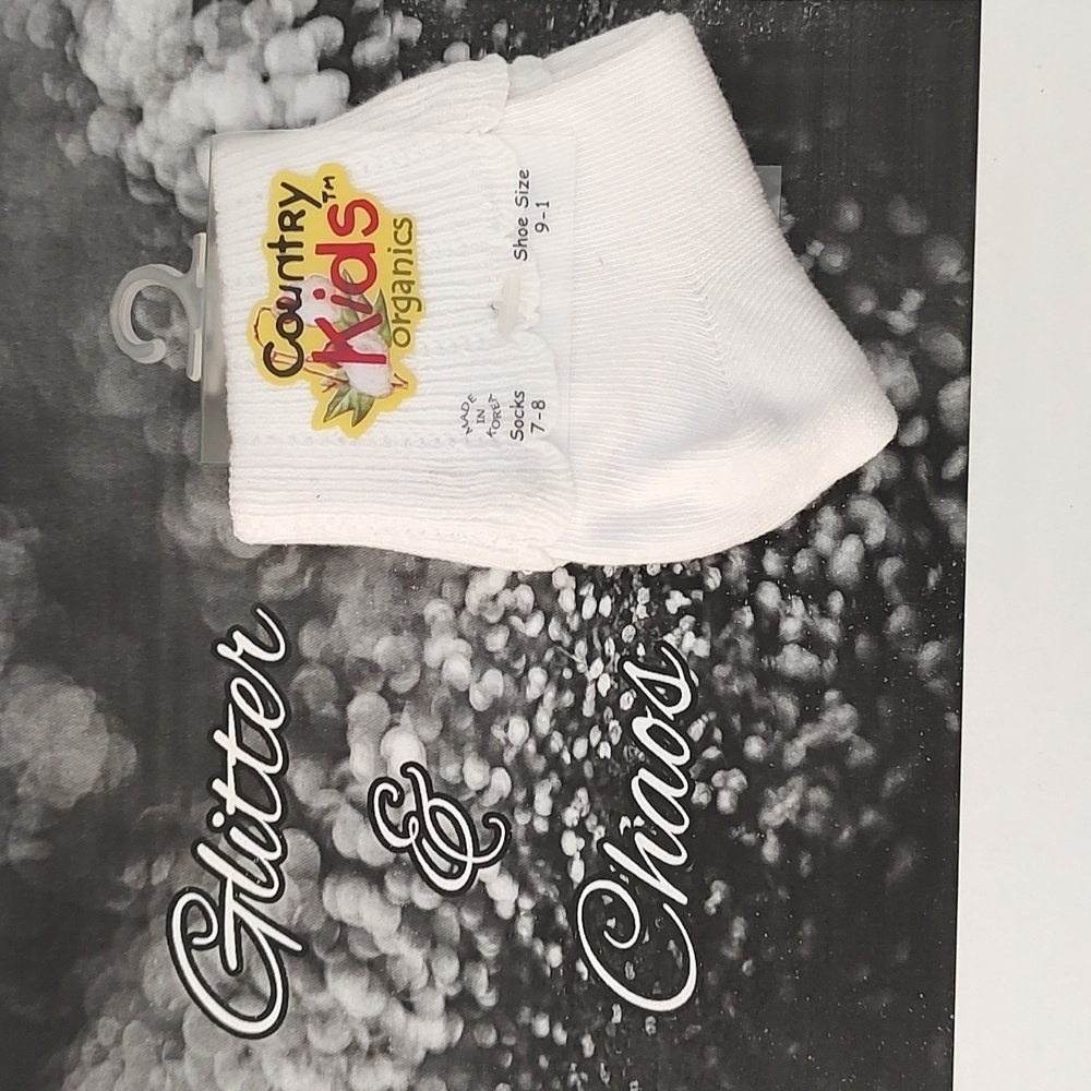 Country Kids Organics White Scallop Edge Socks Size 4-7 Yrs
